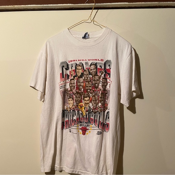 1991 Chicago Bulls Championship Tee - Picture 1 of 5